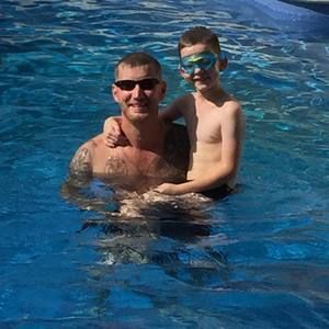 Meet your Posher, Ross